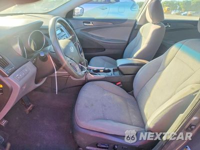 Zdjęcie 7 z 12 samochodu: 2013 HYUNDAI SONATA GLS VIN:5NPEB4AC0DH616290 - miniatura