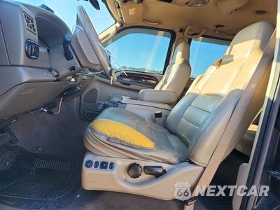 Zdjęcie 7 z 13 samochodu: 2003 FORD EXCURSION LIMITED VIN:1FMNU43S63ED40674 - miniatura