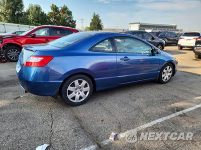 Trzecie zdjęcie samochodu z tyłu: 2008 HONDA CIVIC LX VIN:2HGFG12618H515112 - miniatura
