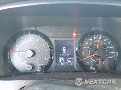 Zdjęcie 9 z 13 samochodu: 2017 TOYOTA SIENNA LE VIN:5TDJZ3DC8HS157011 - miniatura