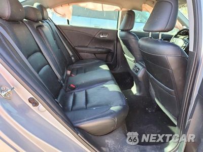 Zdjęcie 10 z 12 samochodu: 2017 HONDA ACCORD TOURING VIN:1HGCR3F98HA010745 - miniatura