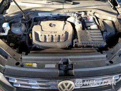 Zdjęcie 11 z 12 samochodu: 2018 VOLKSWAGEN TIGUAN SE VIN:3VV2B7AX5JM143985 - miniatura