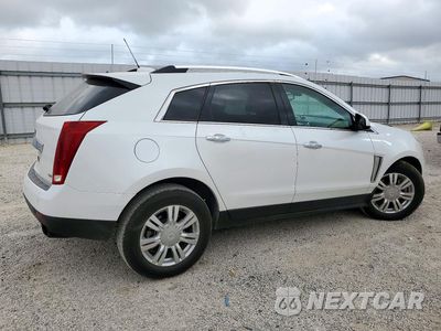 Trzecie zdjęcie samochodu z tyłu: 2016 CADILLAC SRX PERFORMANCE COLLECTION VIN:3GYFNCE36GS577998 - miniatura