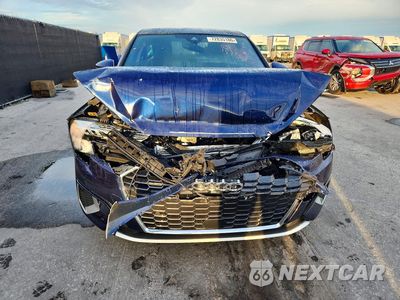Piąte zdjęcie samochodu w środku: 2024 AUDI A3 PREMIUM PLUS VIN:WAUHUDGY2RA016439 - miniatura