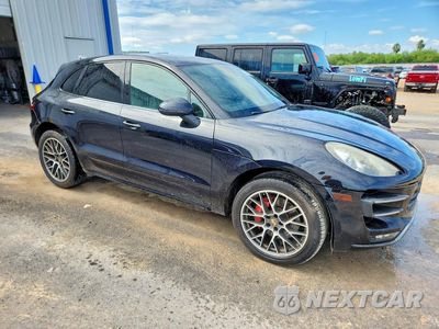 Czwarte zdjęcie samochodu z boku: 2016 PORSCHE MACAN TURBO VIN:WP1AF2A54GLB93673 - miniatura
