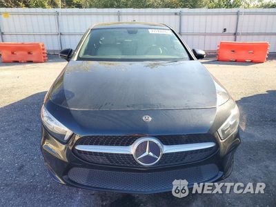 Piąte zdjęcie samochodu w środku: 2020 MERCEDES-BENZ A 220 VIN:WDD3G4EB2LW026164 - miniatura
