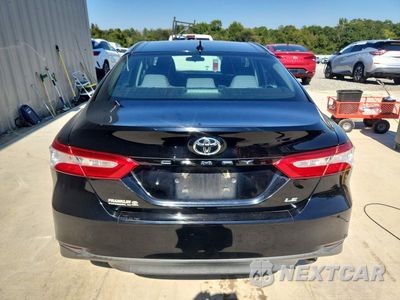 Zdjęcie 6 z 12 samochodu: 2020 TOYOTA CAMRY LE VIN:4T1C11AK5LU968264 - miniatura