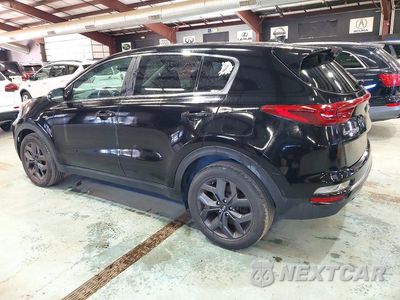 Drugie zdjęcie samochodu z przodu: 2022 KIA SPORTAGE LX VIN:KNDPMCAC6N7963173 - miniatura