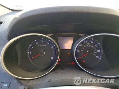 Zdjęcie 9 z 12 samochodu: 2010 HYUNDAI TUCSON LIMITED VIN:KM8JUCAC1AU034084 - miniatura