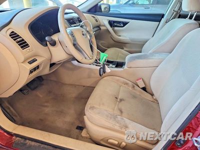 Zdjęcie 7 z 13 samochodu: 2014 NISSAN ALTIMA 2.5 VIN:1N4AL3AP9EC108671 - miniatura