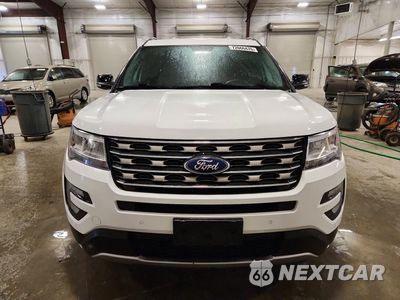 Piąte zdjęcie samochodu w środku: 2017 FORD EXPLORER XLT VIN:1FM5K8D84HGE26531 - miniatura