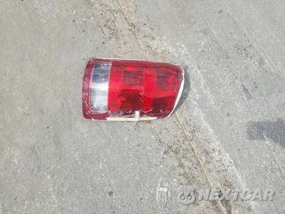 Zdjęcie 12 z 13 samochodu: 2010 GMC SIERRA K1500 SLE VIN:1GTSKVE32AZ176676 - miniatura