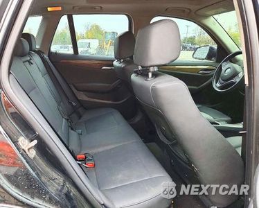 Zdjęcie 11 z 13 samochodu: 2013 BMW X1 XDRIVE28I VIN:WBAVL1C57DVR85588 - miniatura