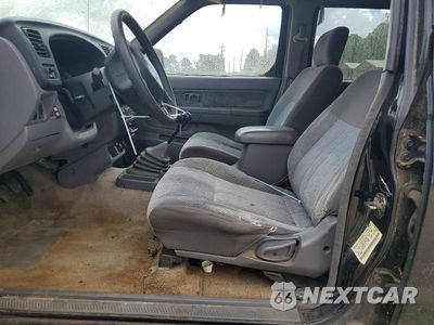 Zdjęcie 7 z 12 samochodu: 2000 NISSAN FRONTIER XE VIN:1N6ED27T6YC354974 - miniatura