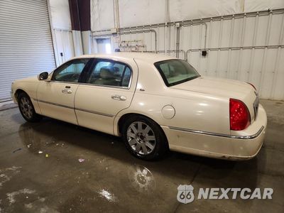 Drugie zdjęcie samochodu z przodu: 2003 LINCOLN TOWN CAR CARTIER VIN:1LNHM83W73Y690062 - miniatura