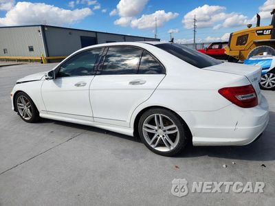Drugie zdjęcie samochodu z przodu: 2014 MERCEDES-BENZ C 250 VIN:WDDGF4HB3EA938673 - miniatura