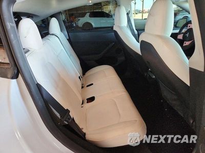 Zdjęcie 10 z 13 samochodu: 2023 TESLA MODEL Y VIN:7SAYGDEF3PF834149 - miniatura