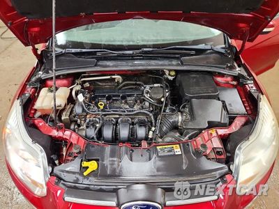 Zdjęcie 11 z 12 samochodu: 2014 FORD FOCUS SE VIN:1FADP3F25EL207258 - miniatura