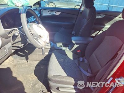 Zdjęcie 7 z 12 samochodu: 2023 KIA FORTE LXS VIN:3KPF24AD7PE505189 - miniatura