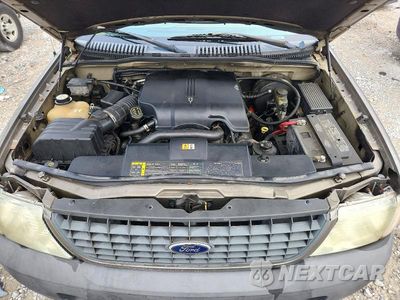 Zdjęcie 12 z 13 samochodu: 2003 FORD EXPLORER XLT VIN:1FMZU83WX3UA06066 - miniatura