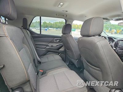 Zdjęcie 11 z 14 samochodu: 2018 CHEVROLET TRAVERSE LS VIN:1GNEVFKW4JJ202581 - miniatura