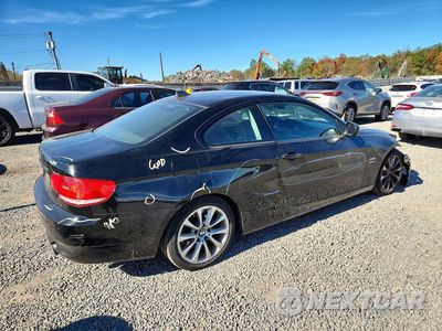 Trzecie zdjęcie samochodu z tyłu: 2010 BMW 335 XI VIN:WBAWC7C56AE270658 - miniatura