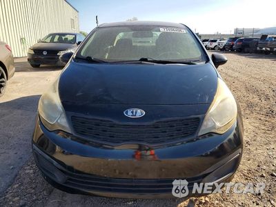 Piąte zdjęcie samochodu w środku: 2013 KIA RIO LX VIN:KNADM4A39D6171996 - miniatura