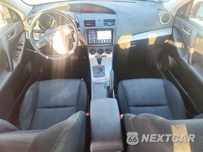 Zdjęcie 8 z 12 samochodu: 2010 MAZDA 3 I VIN:JM1BL1SG6A1147239 - miniatura