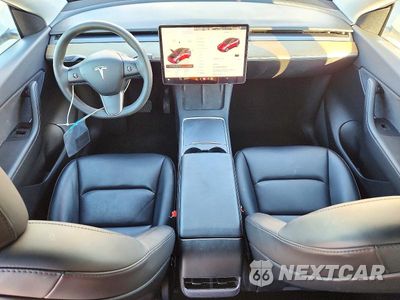 Zdjęcie 8 z 12 samochodu: 2022 TESLA MODEL Y VIN:7SAYGAEE9NF515647 - miniatura