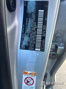 Zdjęcie 14 z 14 samochodu: 2018 TOYOTA LAND CRUISER BASE VIN:JTMCY7AJ7J4071759 - miniatura