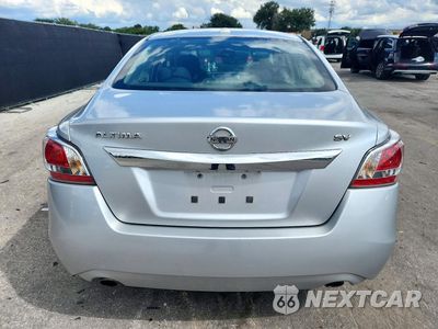 Zdjęcie 6 z 12 samochodu: 2015 NISSAN ALTIMA 2.5 SV VIN:1N4AL3AP8FC155580 - miniatura