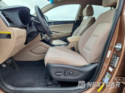 Zdjęcie 7 z 13 samochodu: 2016 HYUNDAI TUCSON SE VIN:KM8J33A47GU212049 - miniatura