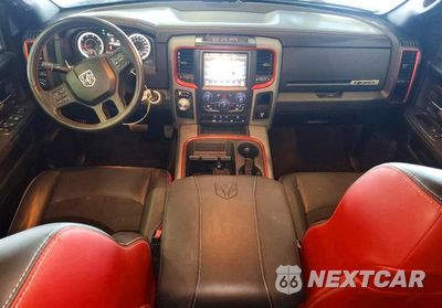 Zdjęcie 8 z 12 samochodu: 2016 RAM 1500 REBEL VIN:1C6RR6YT3GS100811 - miniatura