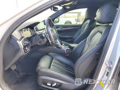 Zdjęcie 7 z 13 samochodu: 2018 BMW 530 I VIN:WBAJA5C54JWA37265 - miniatura