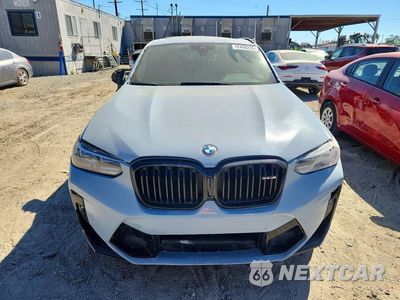 Piąte zdjęcie samochodu w środku: 2023 BMW X4 M VIN:5YM23EC00P9S11365 - miniatura