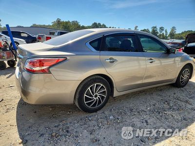 Trzecie zdjęcie samochodu z tyłu: 2015 NISSAN ALTIMA 2.5 S VIN:1N4AL3AP8FC450114 - miniatura