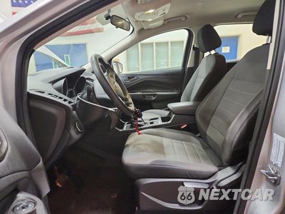 Zdjęcie 7 z 13 samochodu: 2017 FORD ESCAPE S VIN:1FMCU0F70HUD60066 - miniatura