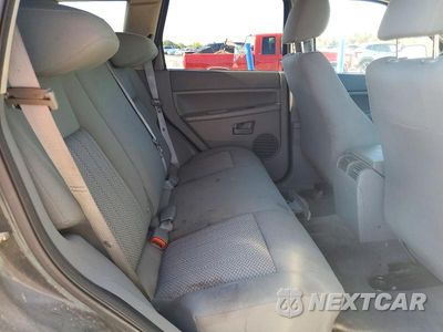 Zdjęcie 11 z 13 samochodu: 2005 JEEP GRAND CHEROKEE LAREDO VIN:1J4GR48K45C513379 - miniatura