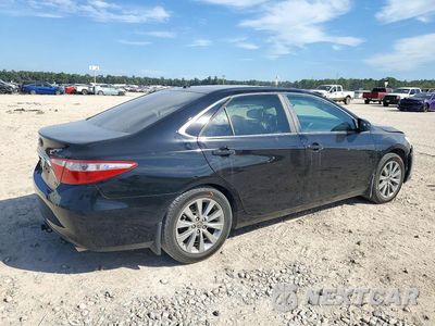 Trzecie zdjęcie samochodu z tyłu: 2016 TOYOTA CAMRY XLE V6 VIN:4T1BK1FKXGU572807 - miniatura