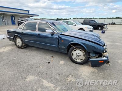 Czwarte zdjęcie samochodu z boku: 1996 JAGUAR XJ6 VIN:SAJHX1746TC756112 - miniatura