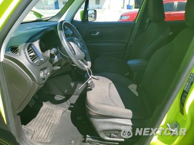 Zdjęcie 7 z 13 samochodu: 2019 JEEP RENEGADE LATITUDE VIN:ZACNJABB3KPJ77207 - miniatura