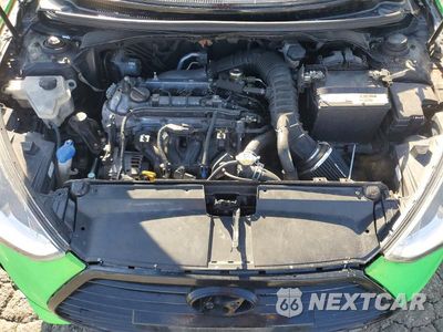 Zdjęcie 11 z 12 samochodu: 2015 HYUNDAI VELOSTER TURBO VIN:KMHTC6AE0FU221712 - miniatura