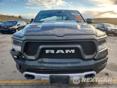 Piąte zdjęcie samochodu w środku: 2019 RAM 1500 REBEL VIN:1C6SRFET4KN834421 - miniatura