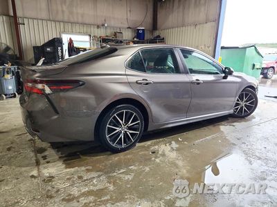 Trzecie zdjęcie samochodu z tyłu: 2021 TOYOTA CAMRY SE VIN:4T1G11AK9MU443341 - miniatura