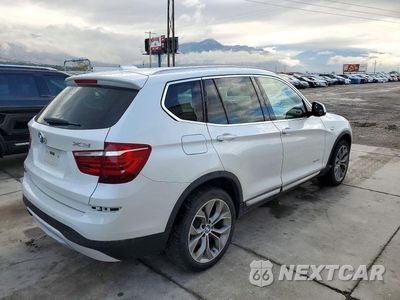 Trzecie zdjęcie samochodu z tyłu: 2016 BMW X3 XDRIVE28I VIN:5UXWX9C50G0D71821 - miniatura