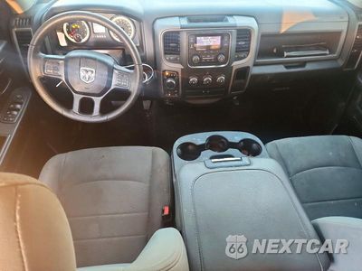 Zdjęcie 8 z 12 samochodu: 2016 RAM 1500 ST VIN:3C6RR7KT8GG306342 - miniatura