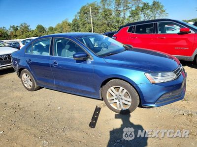 Czwarte zdjęcie samochodu z boku: 2017 VOLKSWAGEN JETTA S VIN:3VW2B7AJXHM256087 - miniatura