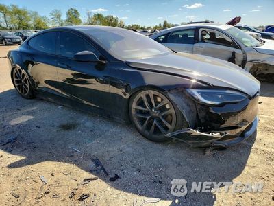 Czwarte zdjęcie samochodu z boku: 2022 TESLA MODEL S VIN:5YJSA1E58NF485299 - miniatura