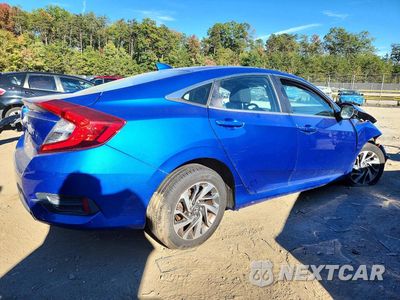 Trzecie zdjęcie samochodu z tyłu: 2018 HONDA CIVIC EX VIN:2HGFC2F75JH560886 - miniatura