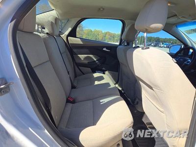 Zdjęcie 10 z 12 samochodu: 2012 FORD FOCUS SEL VIN:1FAHP3H21CL376012 - miniatura